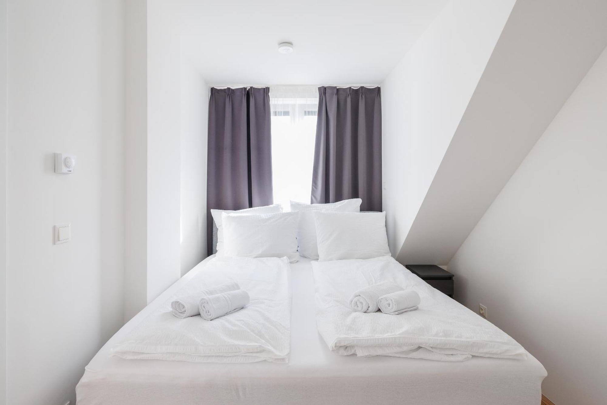 Symphony Apartments 38 - Modern Loft With Terrace And Grill In Central Location Wien Exterior foto