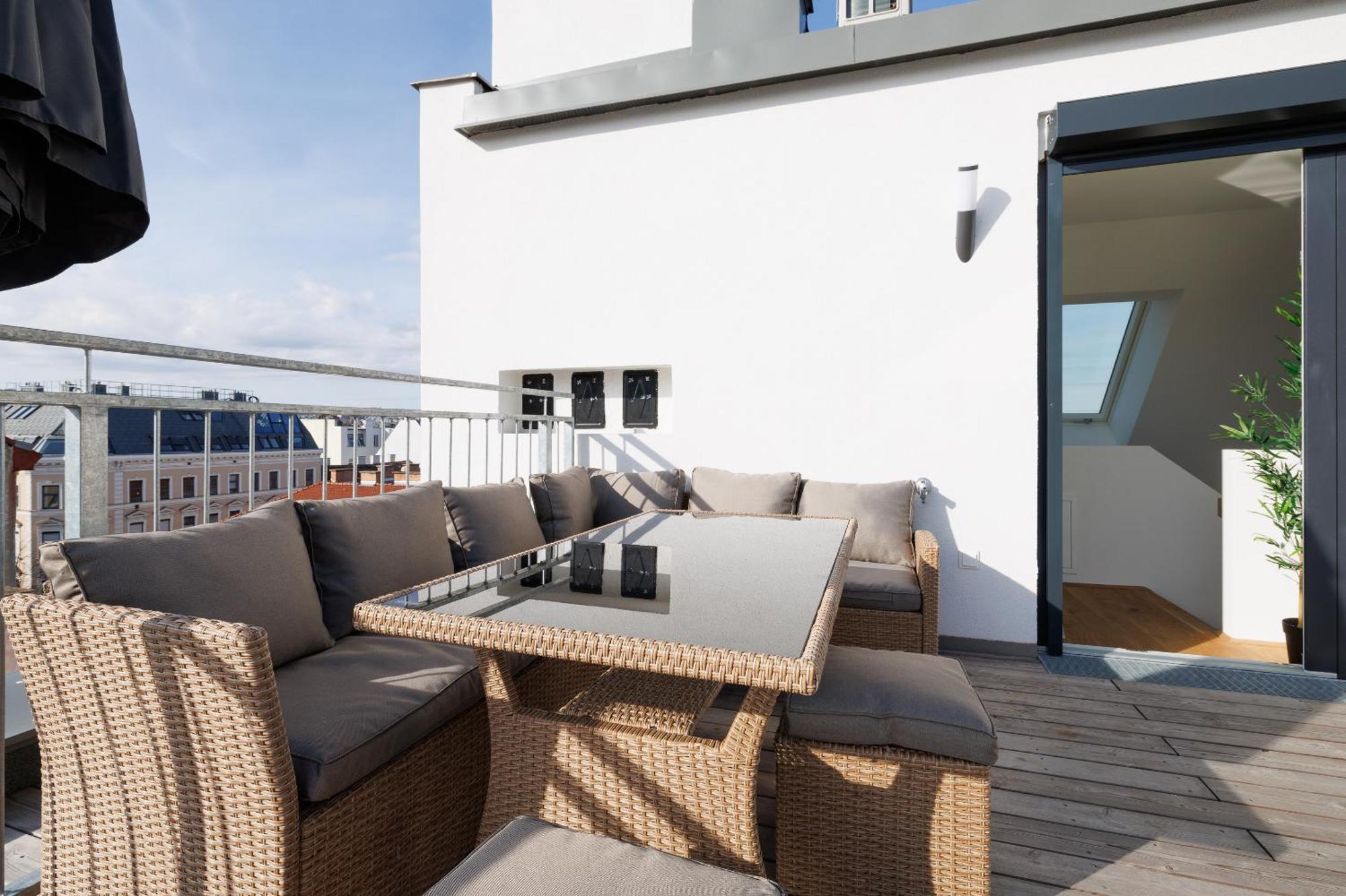 Symphony Apartments 38 - Modern Loft With Terrace And Grill In Central Location Wien Exterior foto